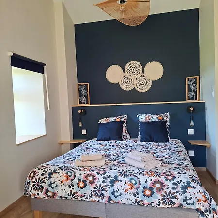 Du Champ Bon Ferienhaus *